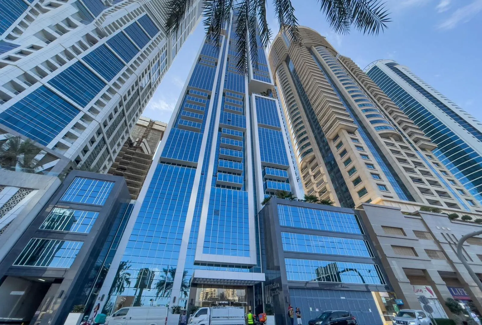 דובאי Dream Inn Apartments - Marina Arcade Tower איחוד האמירויות הערביות