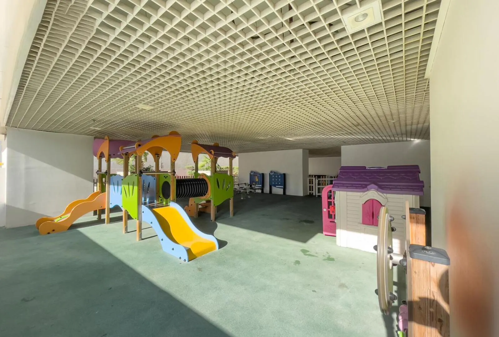 דובאי Dream Inn Apartments - Marina Arcade Tower 0*,